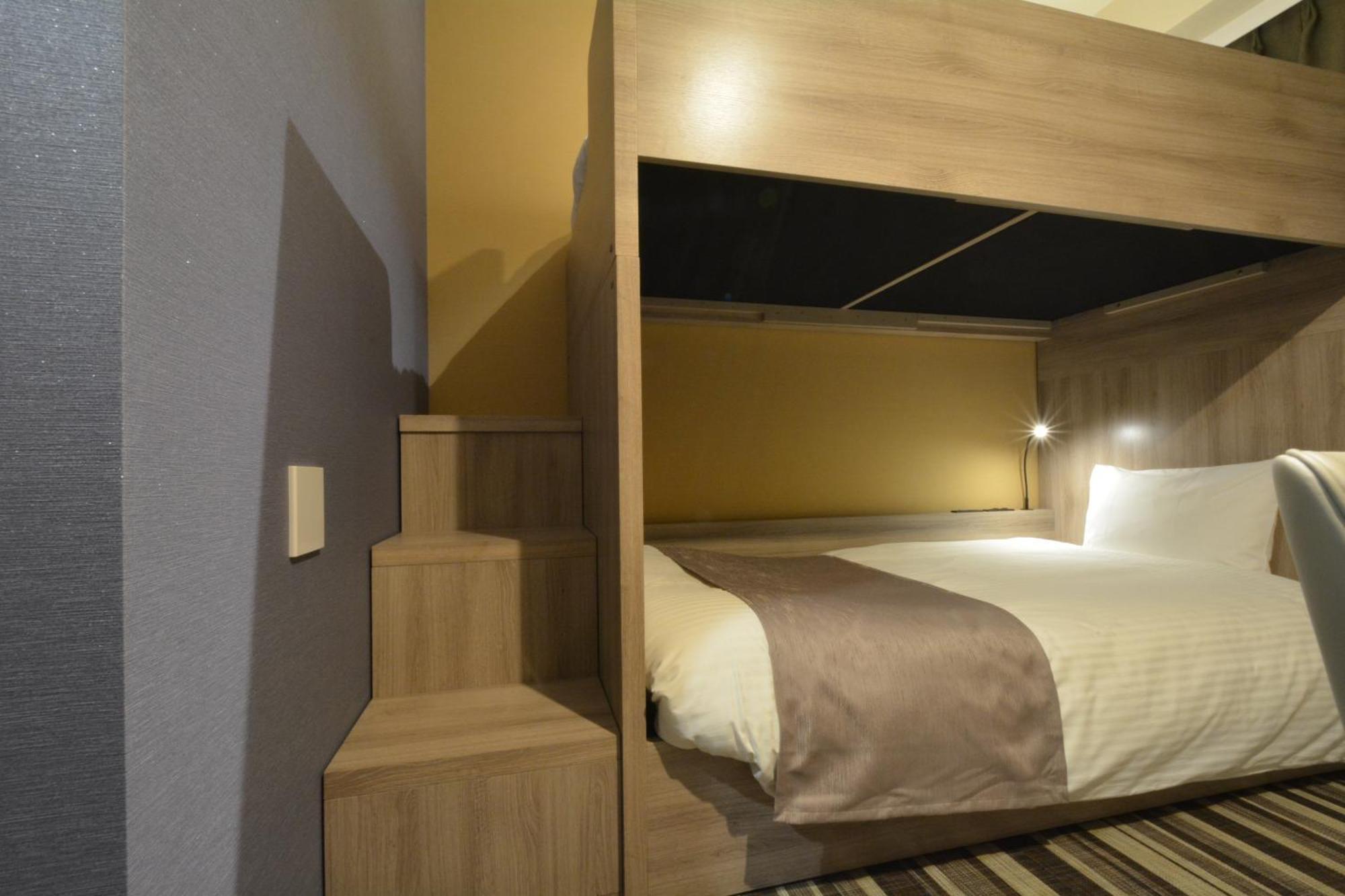 Hotel Sanrriott Shinsaibashi Osaka Buitenkant foto