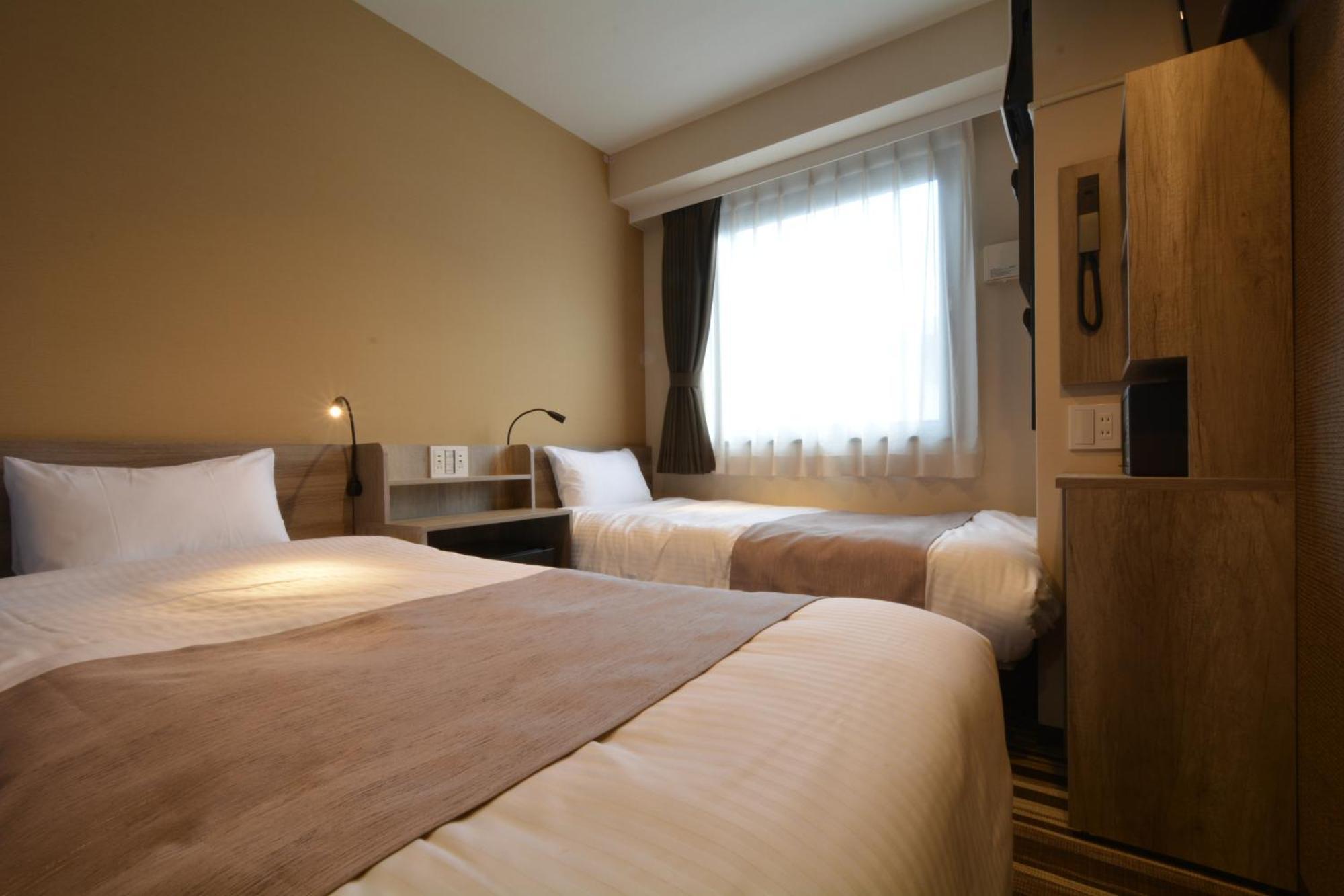 Hotel Sanrriott Shinsaibashi Osaka Buitenkant foto