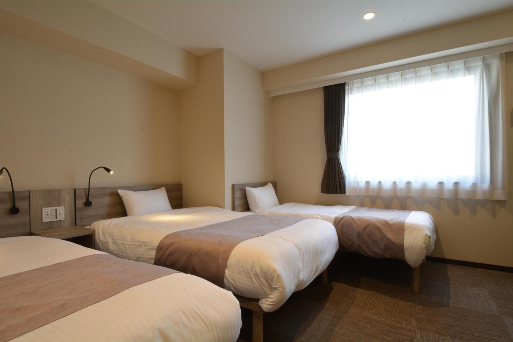 Hotel Sanrriott Shinsaibashi Osaka Buitenkant foto